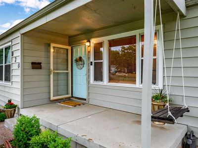 820 N Westview Dr, Derby, KS, 67037