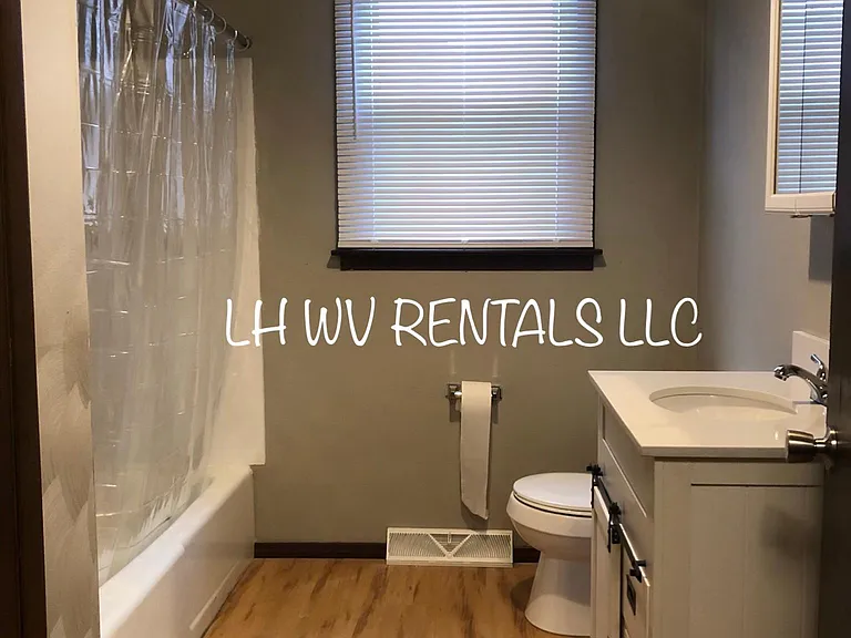542 Main St #542 — Photo 7