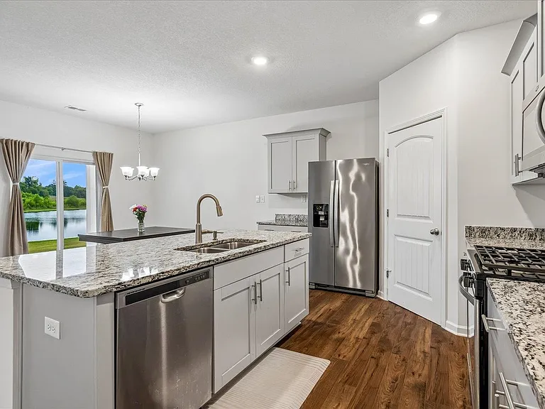 4786 Barrett Oaks Dr — Photo 8