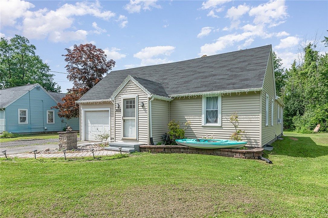 1652 Westside Dr, Rochester, NY 14624 Zillow
