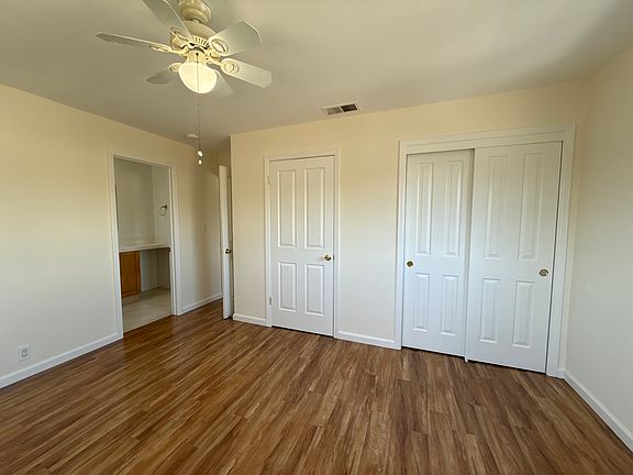 4th image of 102 Brooklyn Ave