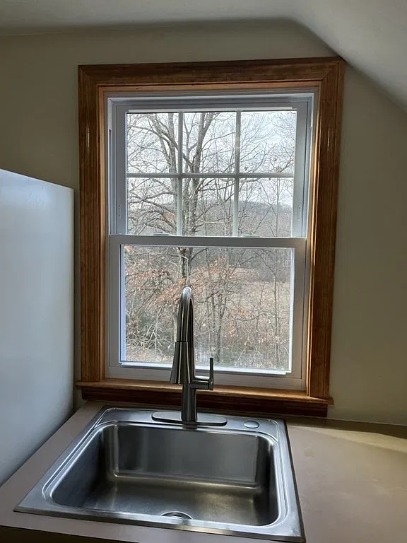 1 bed, 1200 sqft, $1,400 — Photo 4