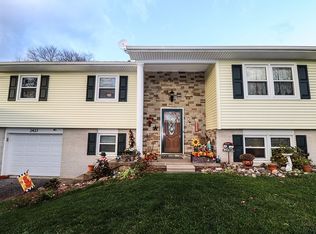 2437 N Hills Dr, Williamsport, PA 17701