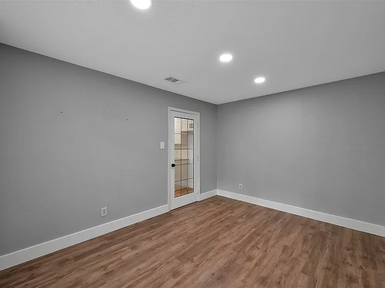 14 E Wandering Oak Dr — Photo 21