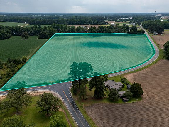 4th image of 2240 Jonesboro Rd