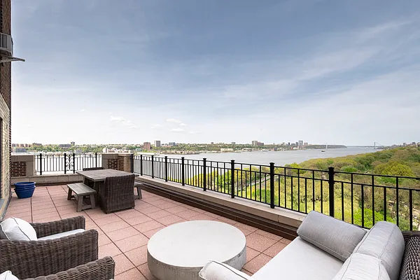 Rented by Nest Seekers International | media 3