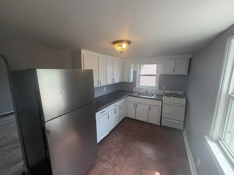 306 Wyoming Ave #C — Photo 3