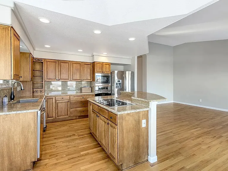 6893 Big Horn Trl — Photo 8