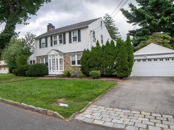154 Bell Rd, Scarsdale, NY 10583