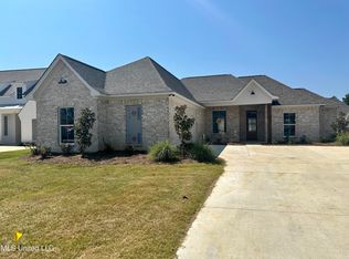 903 Waters Edge, Brandon, MS 39047