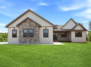 329 138th Ave, Houlton, WI 54082