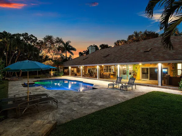 17888 Fieldbrook Circle W, Boca Raton, FL 33496