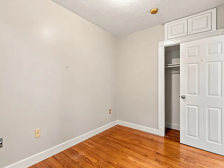 147 Murdock St #1 — Photo 8