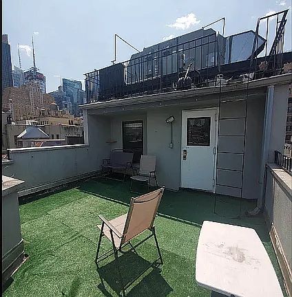 2nd image of 370 W 46th St #5F