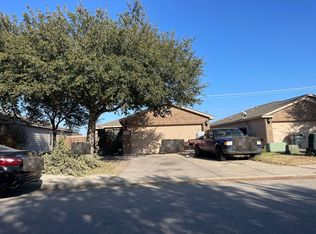 6610 Luckey Tree, San Antonio, TX 78252