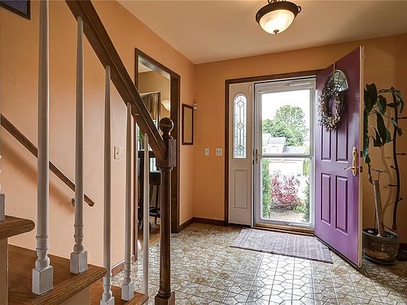 4th image of 8170 Old Sunridge Dr