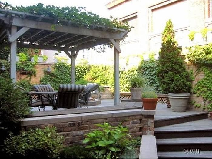 deck/garden