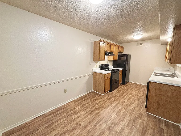 Titan - Kitchen & Dining Area