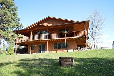 1st image of 885 Willoughby Ln