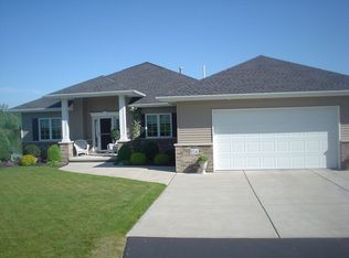 154 Nichter Rd, Lancaster, NY 14086