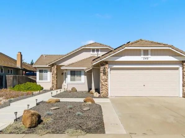 245 Douma Way, Ripon, CA 95366