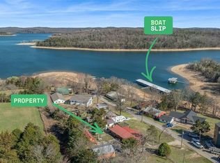 19724 Waldon Rd, Rogers, AR 72756