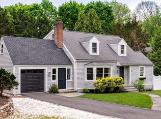 25 Red Gate Ln, Cohasset, MA 02025
