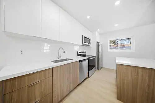 25 Downes Ave #1A Photo 1