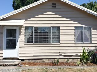 228 NW Cary St, Estacada, OR 97023