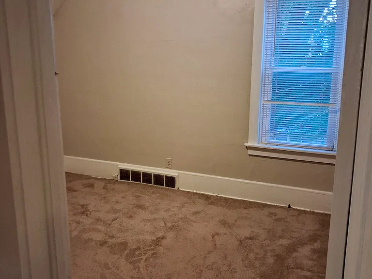 2713A S Herman St #A — Photo 11