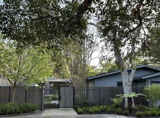 747 Bromfield Rd, Hillsborough, CA 94010