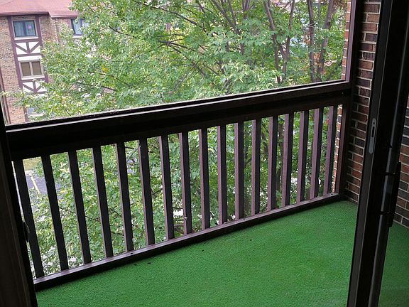 5th image of 10351 Menard Ave APT 321