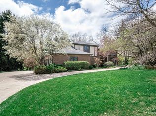 3228 W Dobson Pl, Ann Arbor, MI