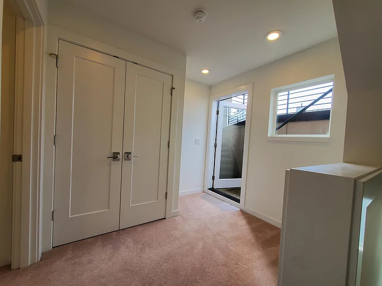 7433A 4th Ave NE — Photo 19