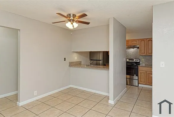 195 E Pacific Ave #2 — Photo 8