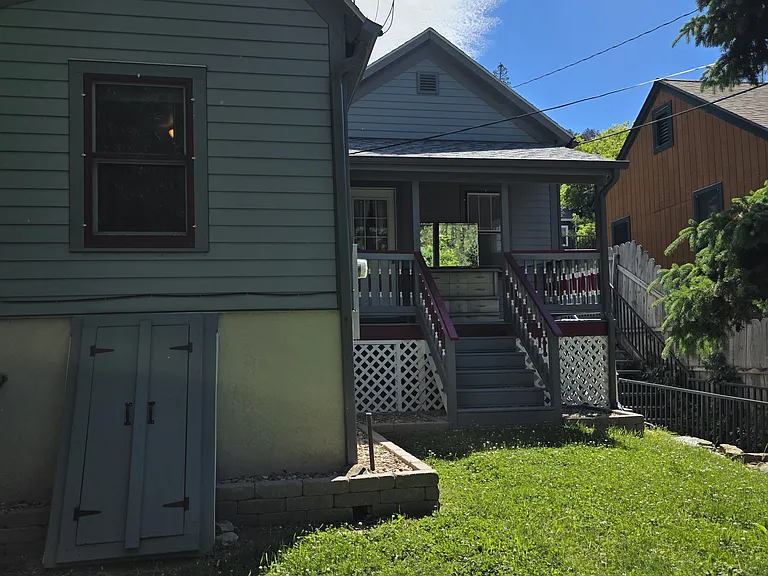 48 Taylor Ave — Photo 7