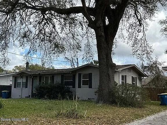 3rd image of 1909 Shelton Rd