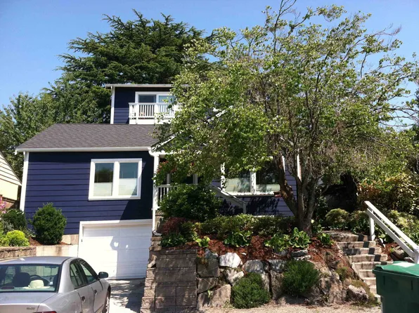 4714 44th Ave NE, Seattle, WA 98105