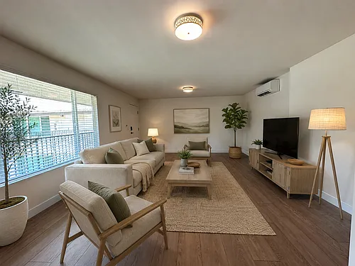 Floor plan Two Bedroom with washer and dryer