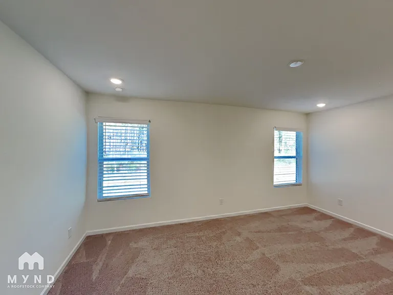 238 Quinn Rd — Photo 6