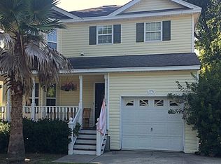 1741 Crystal Lake Dr, Charleston, SC 29412