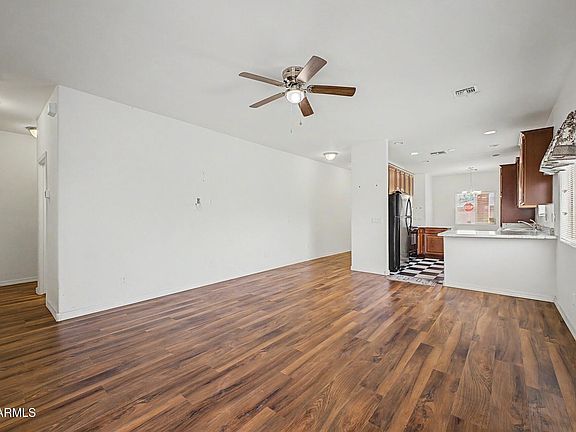 5th image of 1738 S ARYELLE Road
