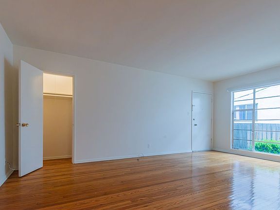 2nd image of 1122-1124 S Holt Ave #2
