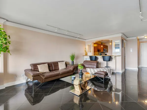 1203 River Road image 5 of 40