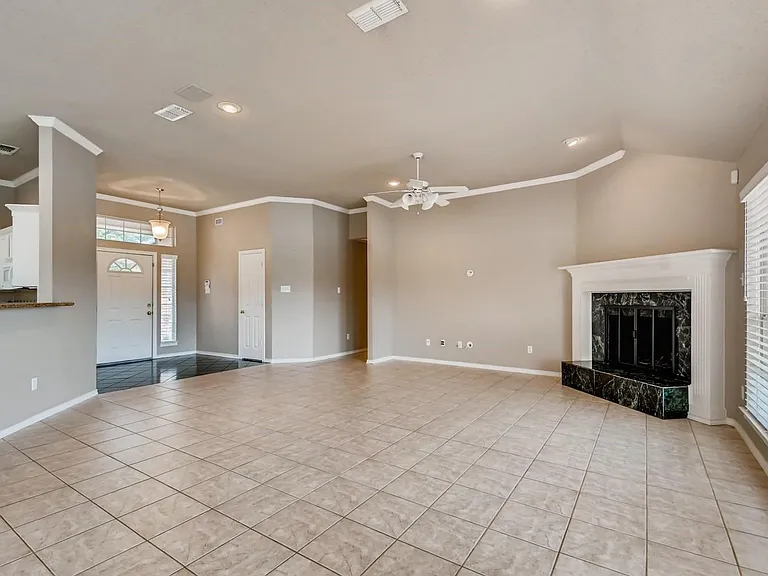 5930 River Bend Dr — Photo 9