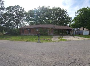 3728 Garrett Rd, Monroe, LA 71202