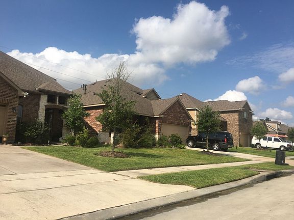 2nd image of 13114 Clover Creek Point Ln