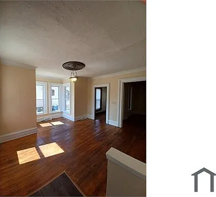119 N Longwood St — Photo 3
