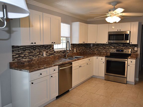 4th image of 202 Wilson Ave