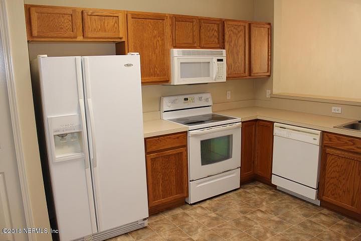 1st image of 853 Southern Creek Dr